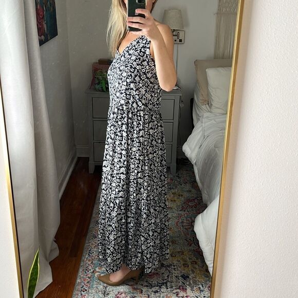 Gigi Parker Floral Batik Tiered Maxi‎ Dress Navy White Size XS - Picture 4 of 10